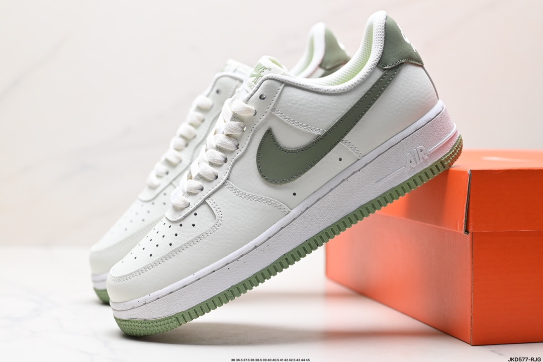 Nike Air Force 1 Shoes